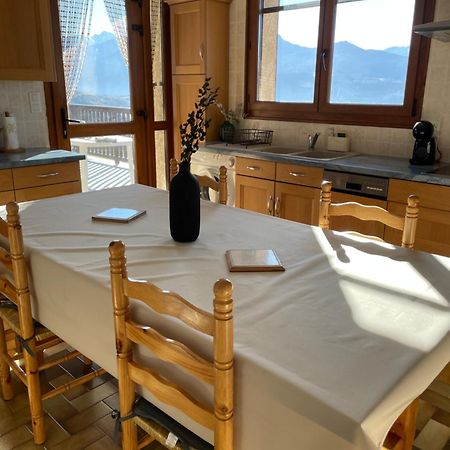 Appartement T3 Avec Vue Sur Le Lac Chorges Eksteriør billede